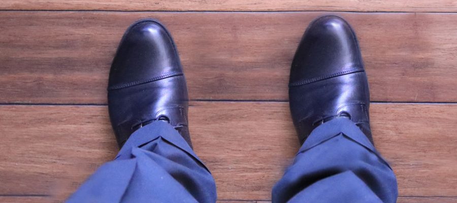 Left Shoe, Right Attitude: How Your Response to Adversity Affects Those Around  You